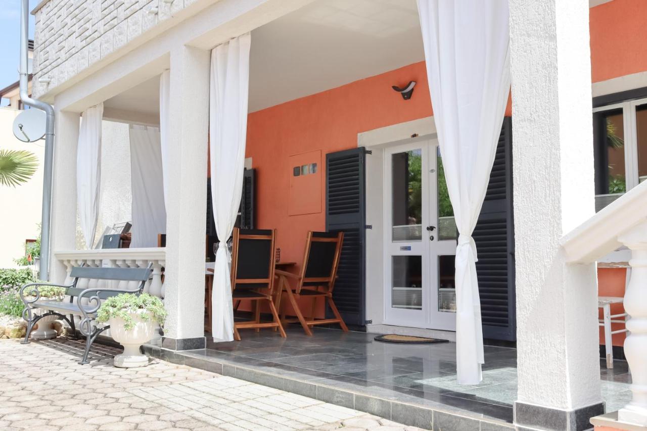 4 You Apartments Mugeba Exterior photo